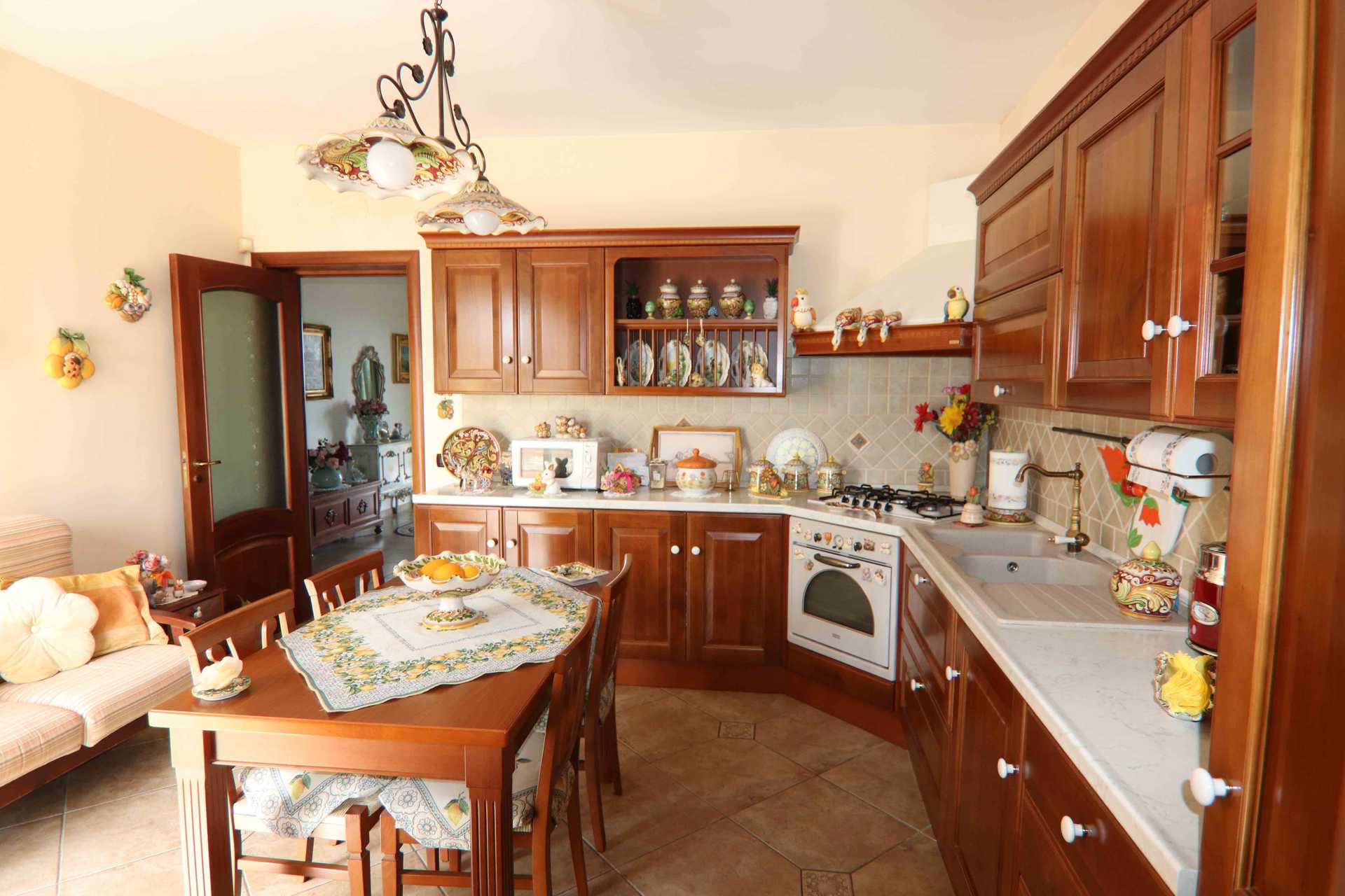 rumah dalam Gatto Corvino, Via dei Girasoli 12053790