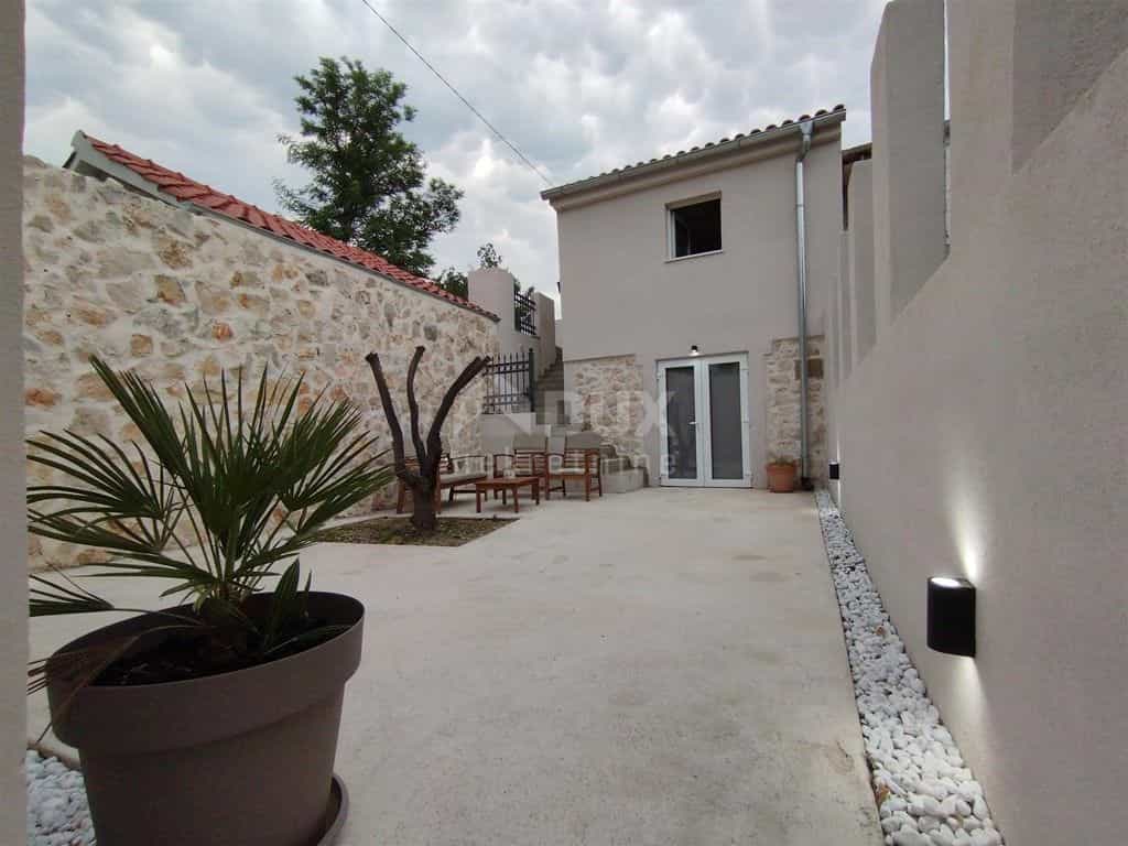 Haus im Privlaka, Zadar County 12053829