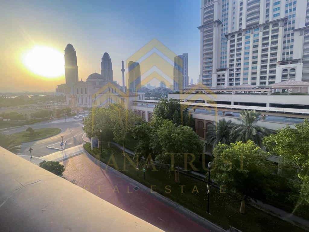 Condominium in Doha, Doha 12053890