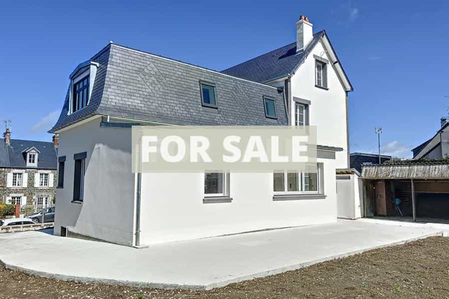 House in Donville-les-Bains, Normandie 12054886