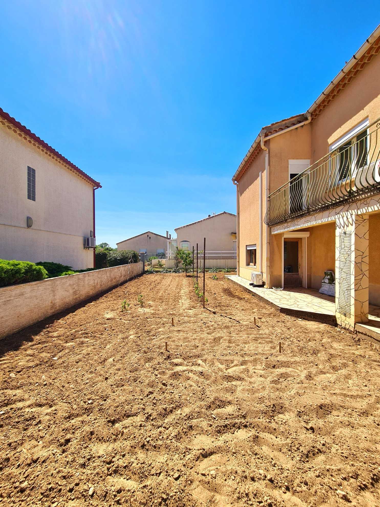 жилой дом в Corneilhan, Occitanie 12054980