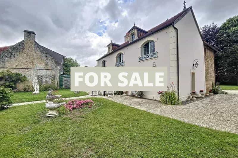 House in Ranville, Normandie 12055007