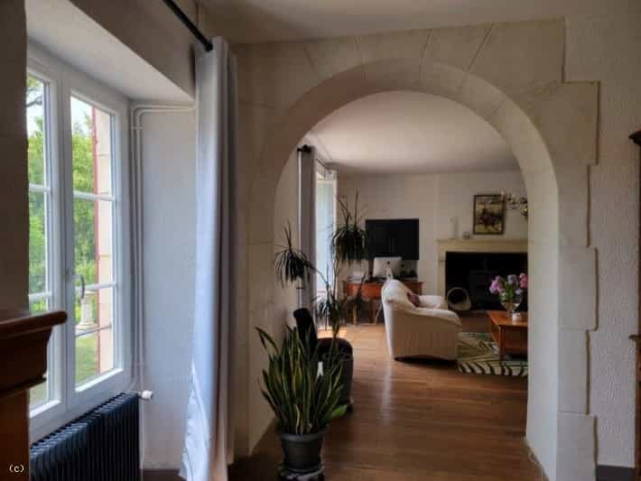 House in Bioussac, Nouvelle-Aquitaine 12055498