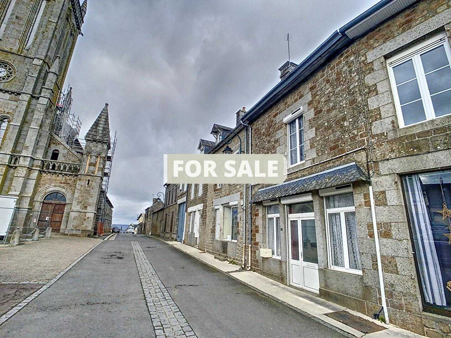 Haus im Sainte-Marie-du-Bois, Normandie 12055558