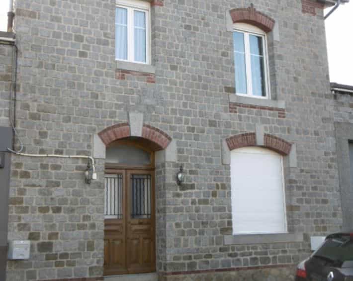casa en Saint-Hilaire-du-Harcouët, Normandía 12055620