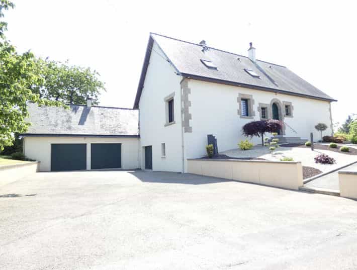 House in Saint-Hilaire-du-Harcouet, Normandie 12055783
