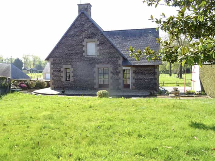 House in Chasseguey, Normandie 12055837