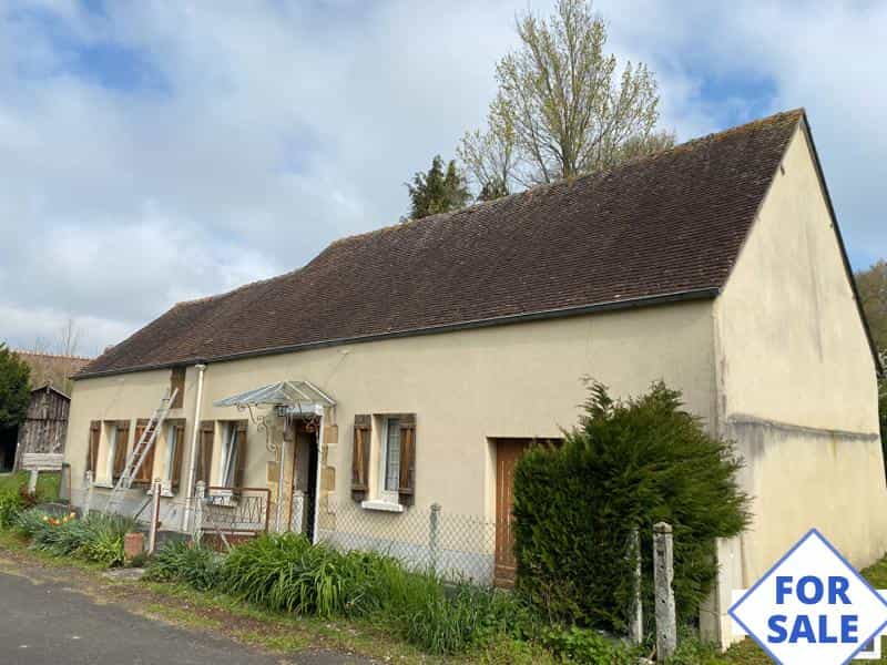 Rumah di Mortrée, Normandie 12055877