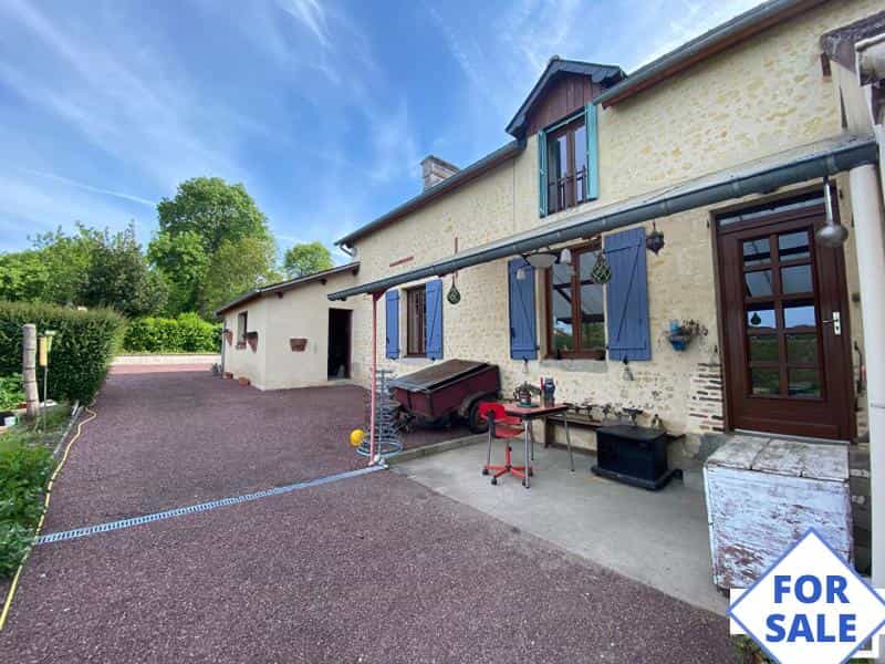 House in Saint-Leger-sur-Sarthe, Normandie 12055882