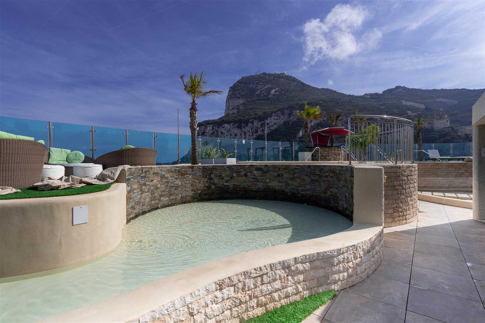 Квартира в Gibraltar,  12055946
