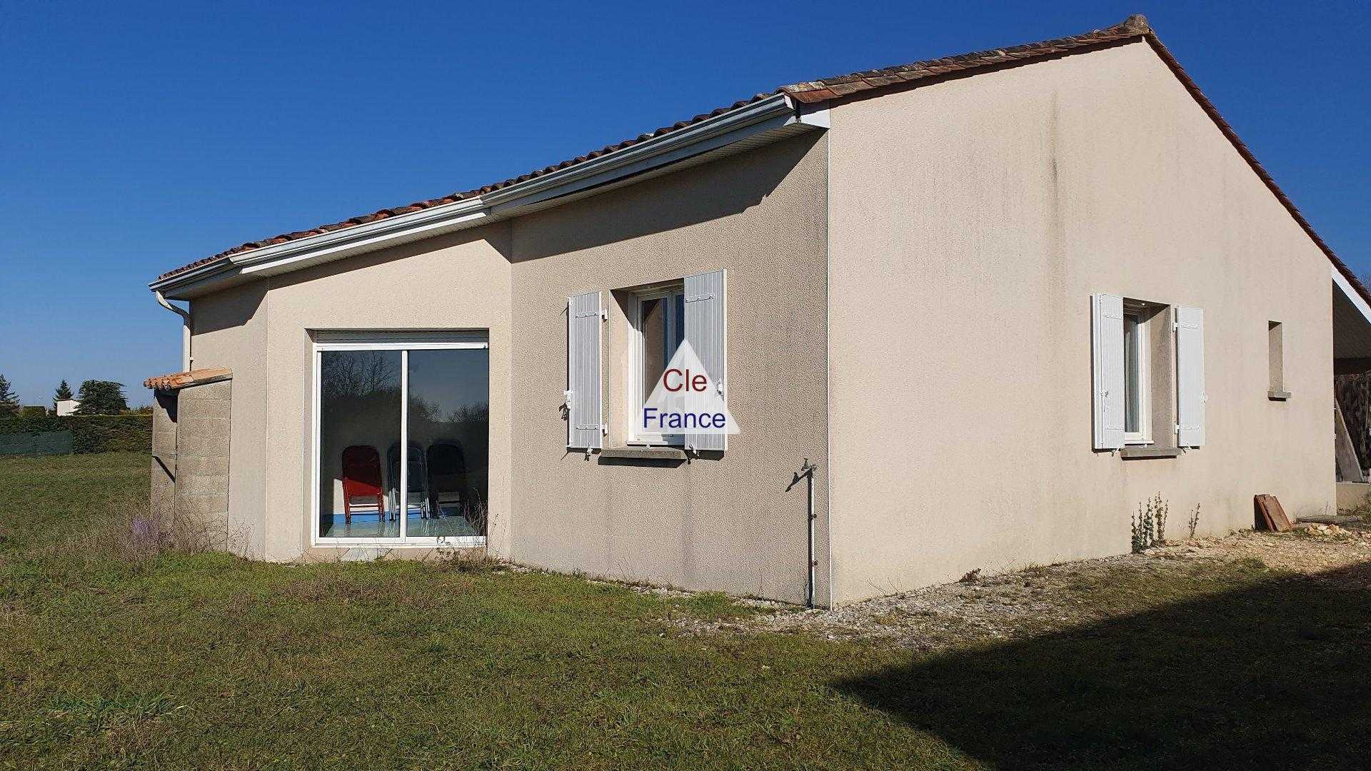 σπίτι σε Garat, Nouvelle-Aquitaine 12056054