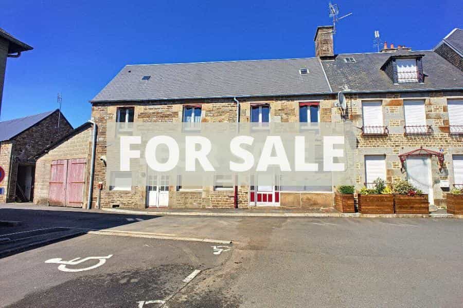 House in Saint-Pois, Normandie 12056452
