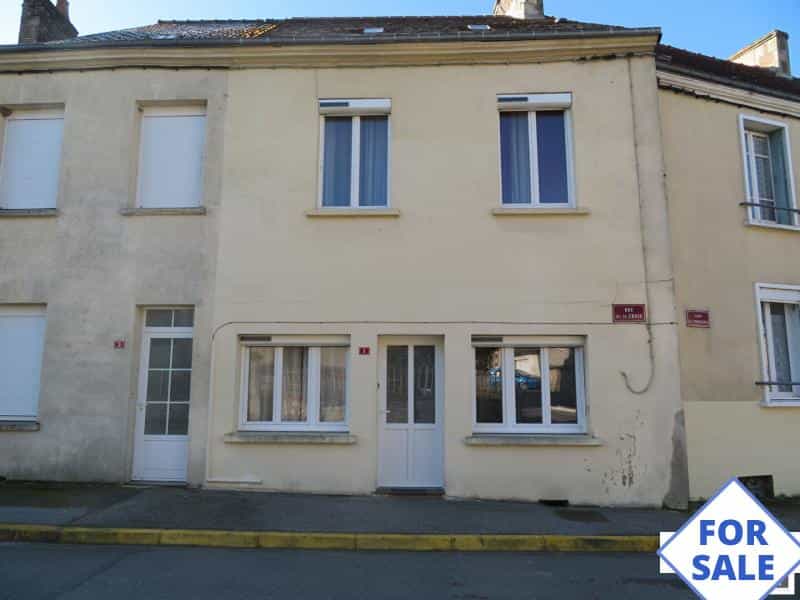 Huis in Mortagne-au-Perche, Normandie 12056517