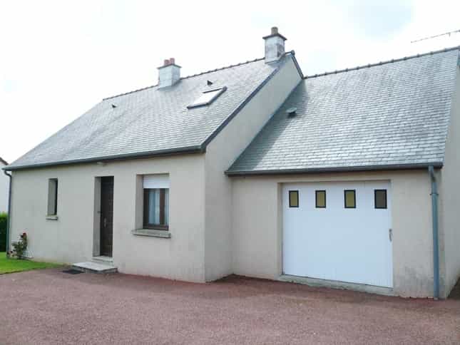House in Le Horps, Pays de la Loire 12056720