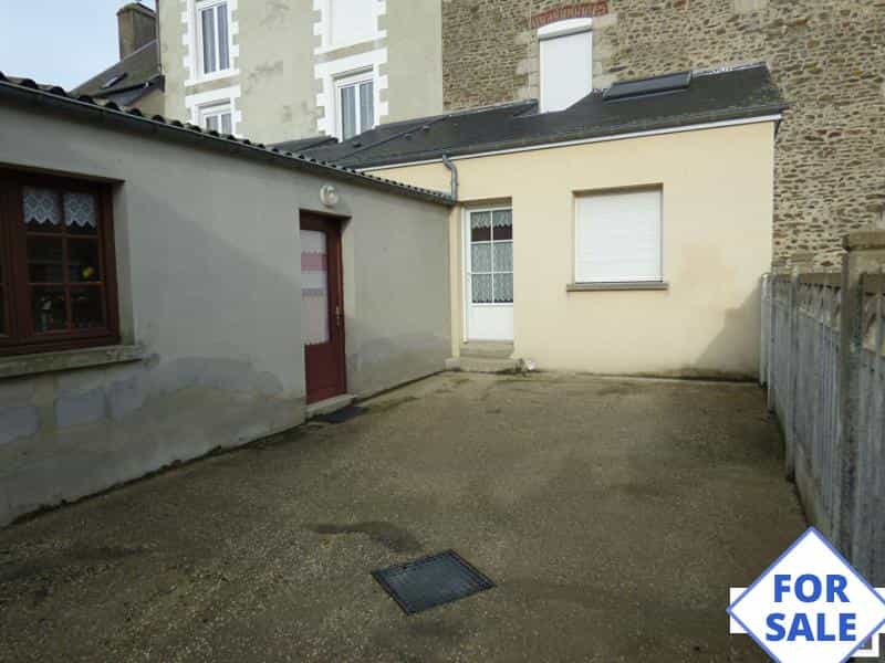 Rumah di Pra-en-Pail, Membayar de la Loire 12056845