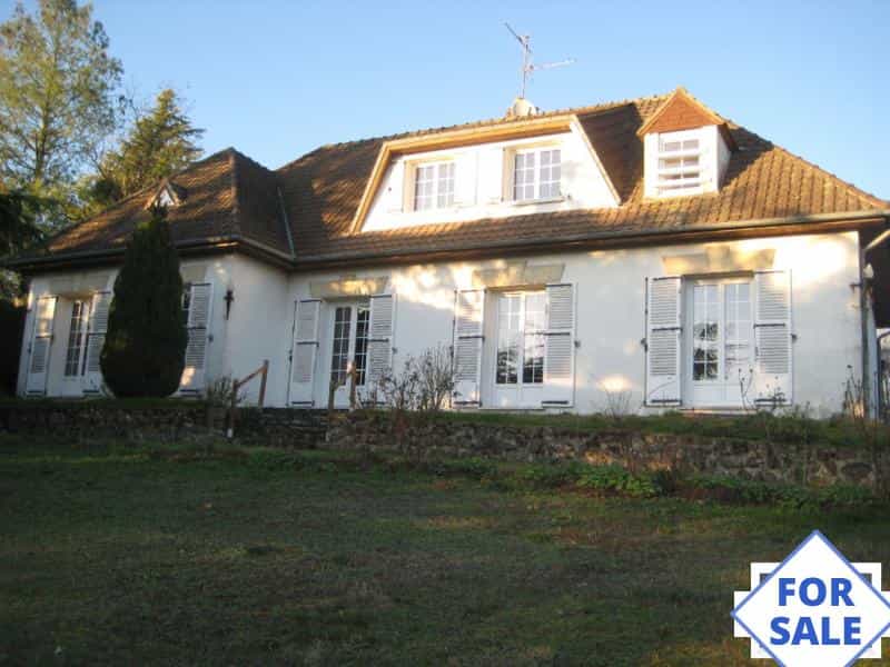 House in Courgeout, Normandie 12056995