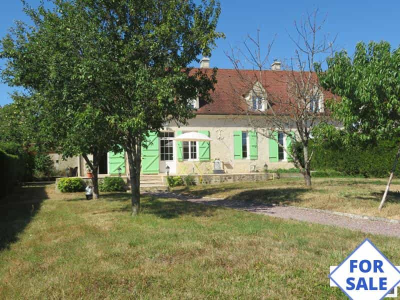 casa en Saint-Hilaire-le-Chatel, Normandía 12057007