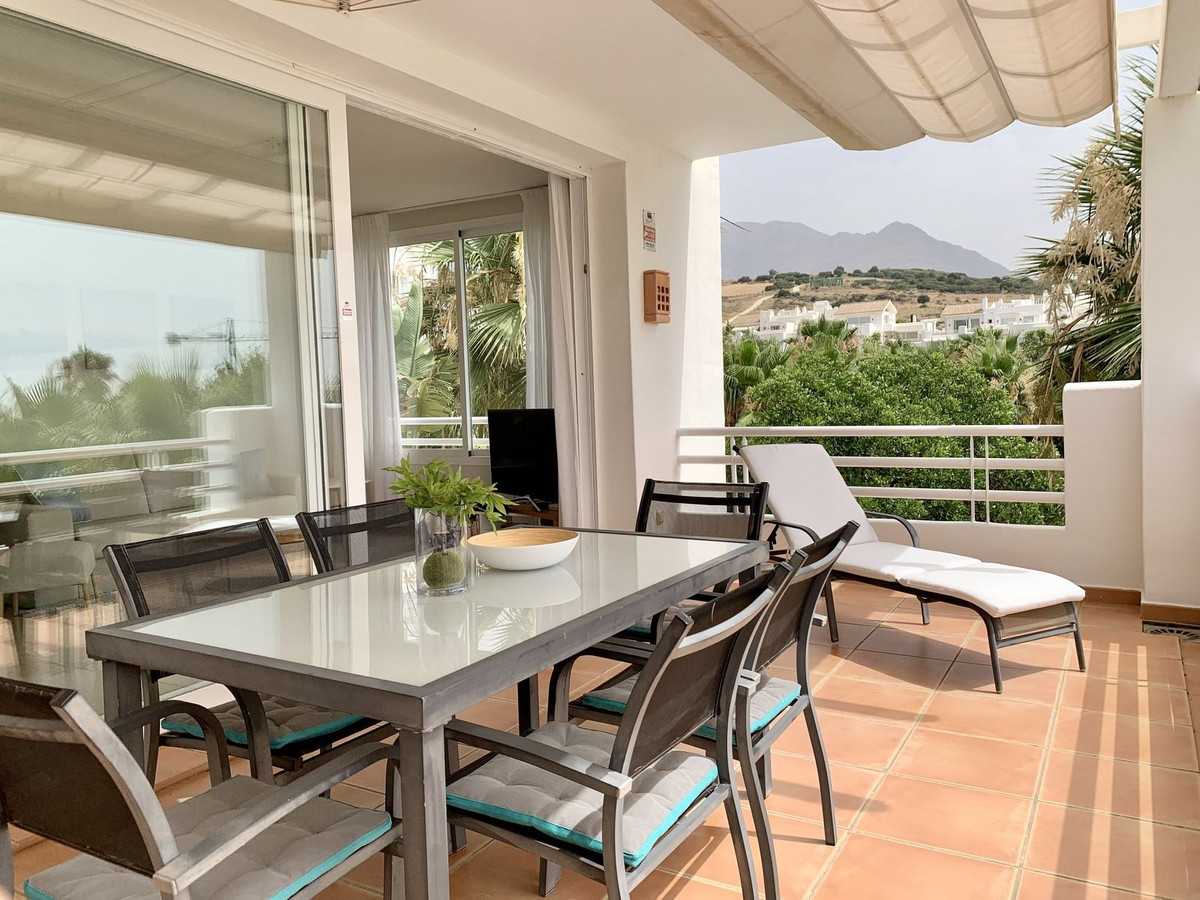 Condominium in Casares, Andalusia 12058532
