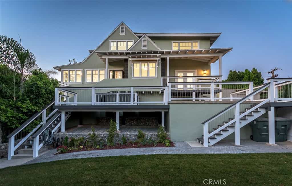 House in Glendale, California 12058569