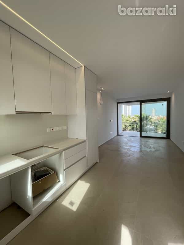 Condominium in Limassol, Lemesos 12058872
