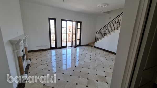 Condominium in Germasogeia, Limassol 12059143