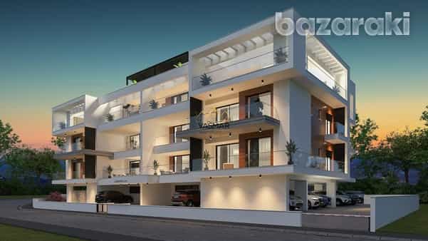 Condominium in Kato Polemidia, Lemesos 12059308