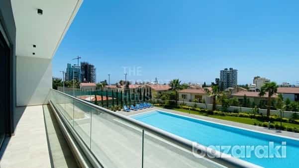Condominium in Mouttagiaka, Limassol 12059418
