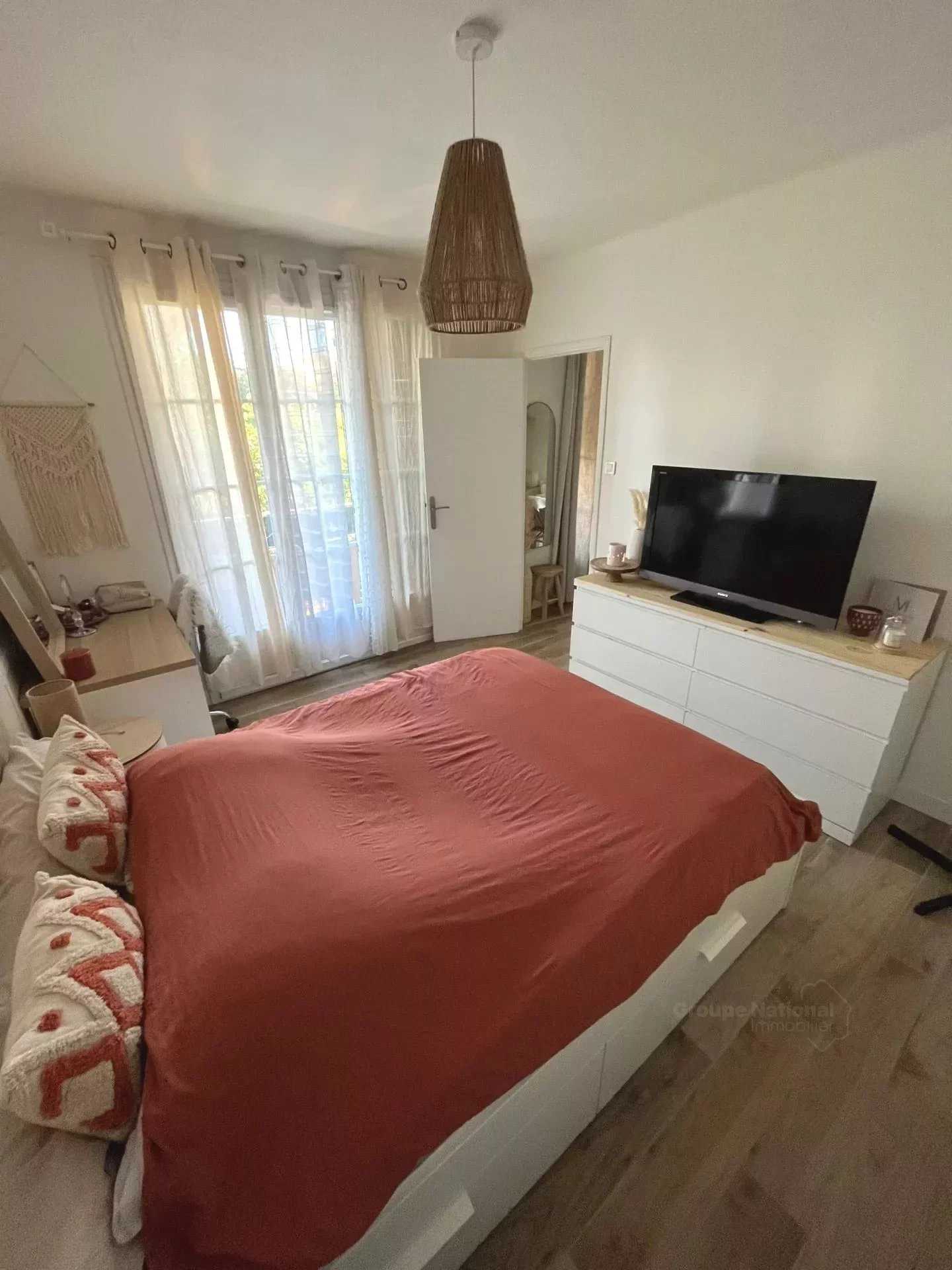 公寓 在 Toulon, 普羅旺斯-阿爾卑斯-藍色海岸 12060015