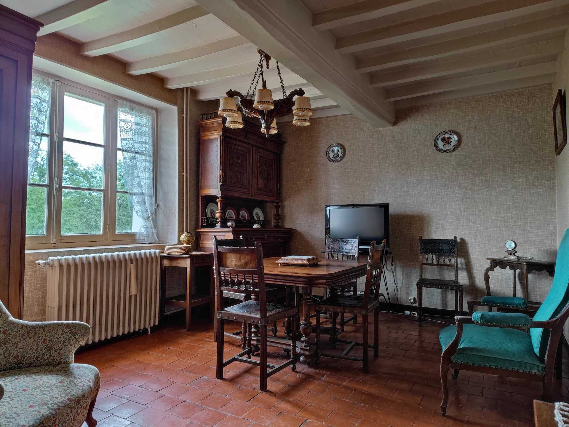 Dom w Tamnay-en-Bazois, Nièvre 12060028