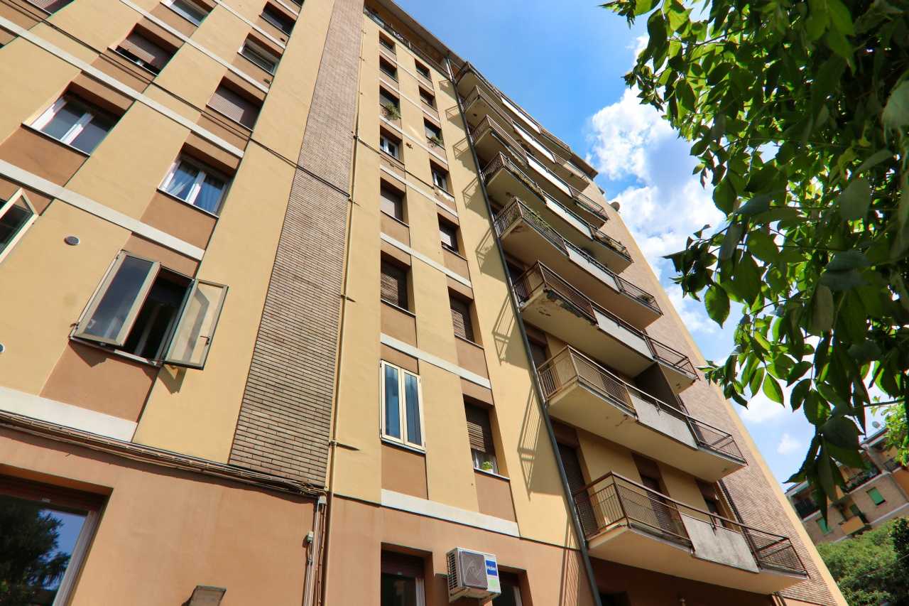 Condominium in Modena, Emilia-Romagna 12060190
