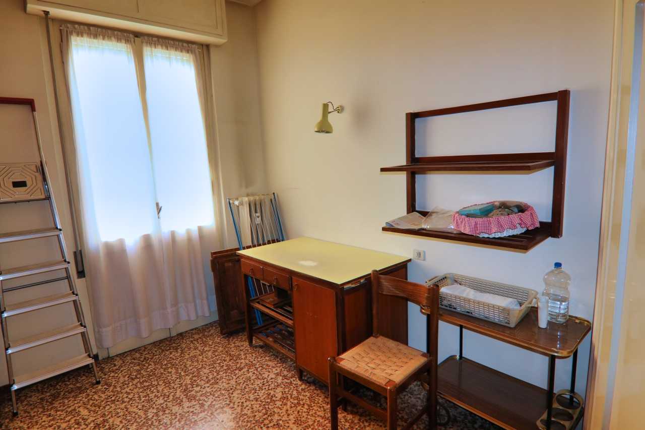 公寓 在 Modena, Emilia-Romagna 12060190