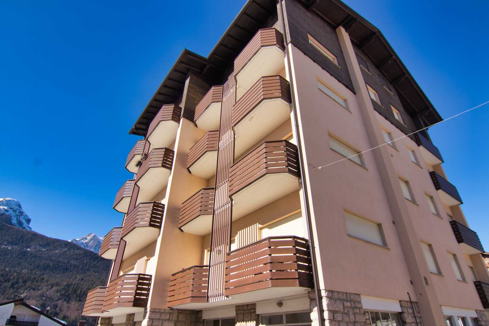 Condominium in Andalo, Trentino-Alto Adige 12060196