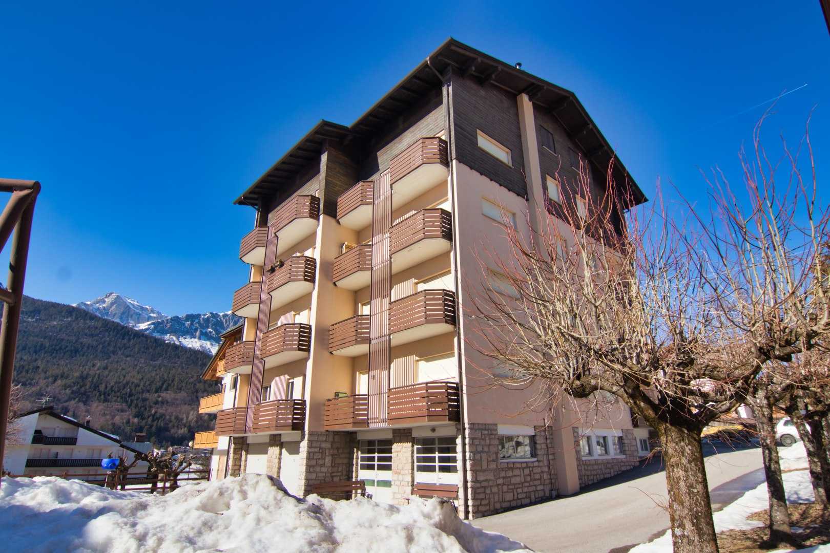 Condominium in Andalo, Trentino-Alto Adige 12060196