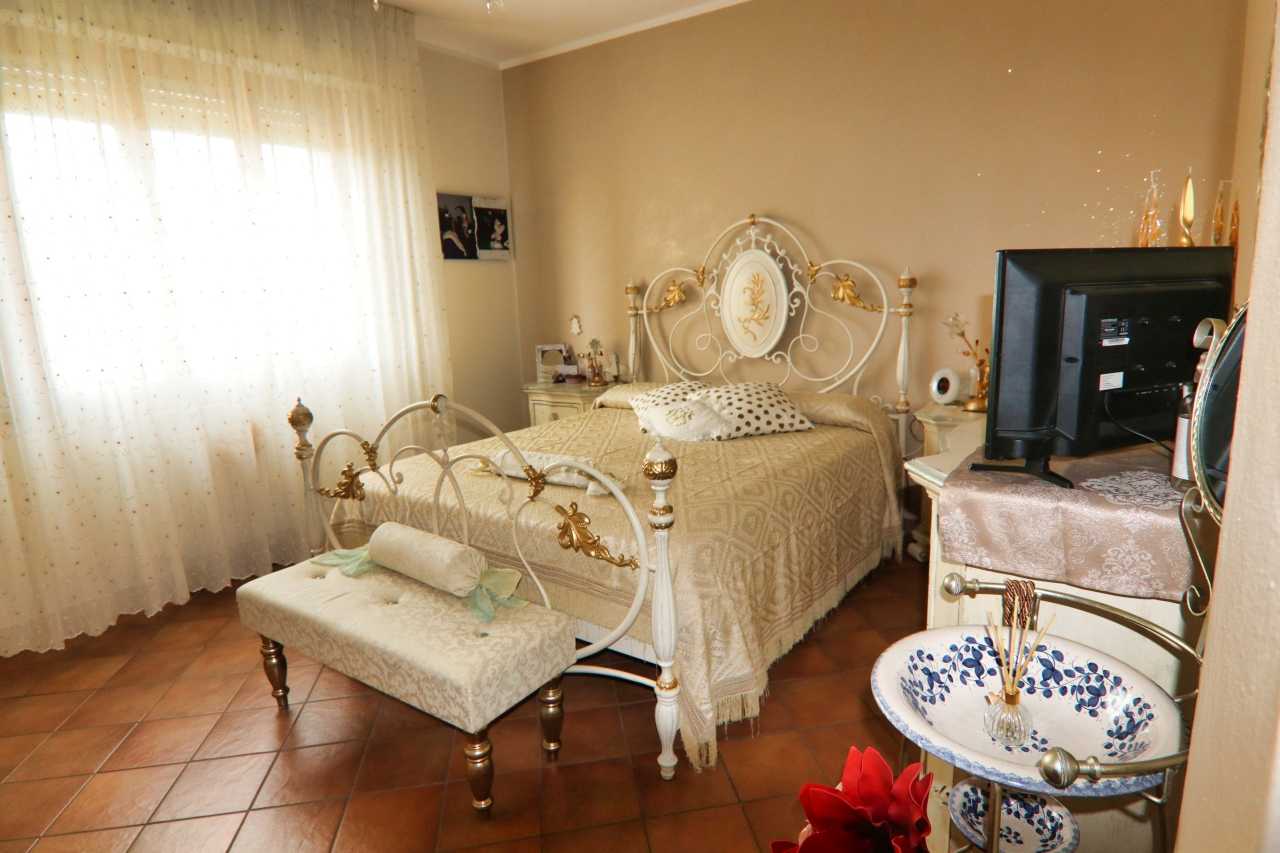 بيت في Donoratico, Toscana 12060200