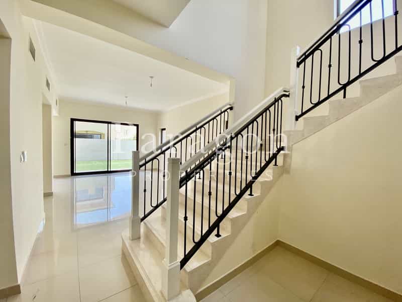 House in Dubai, Dubayy 12060388