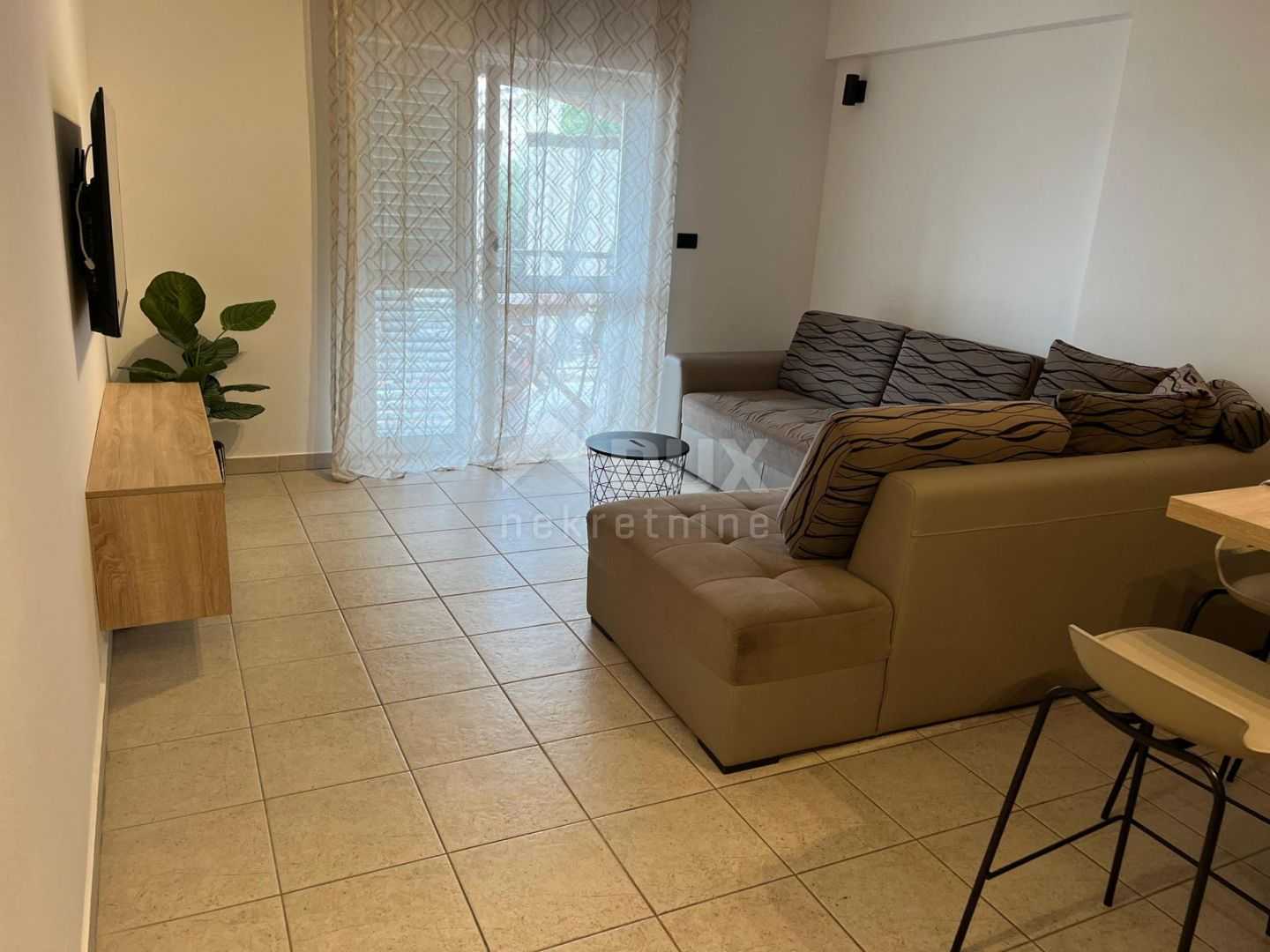 公寓 在 Posedarje, Zadarska županija 12060402