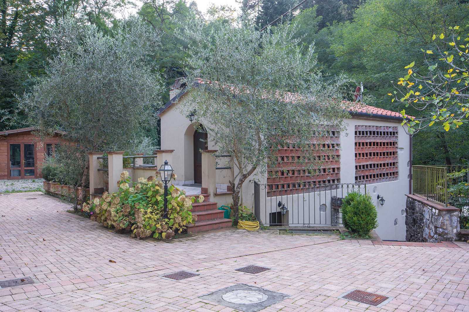 집 에 Camaiore, Tuscany 12063197