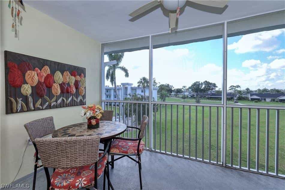 Condominium dans Villas, Floride 12066284