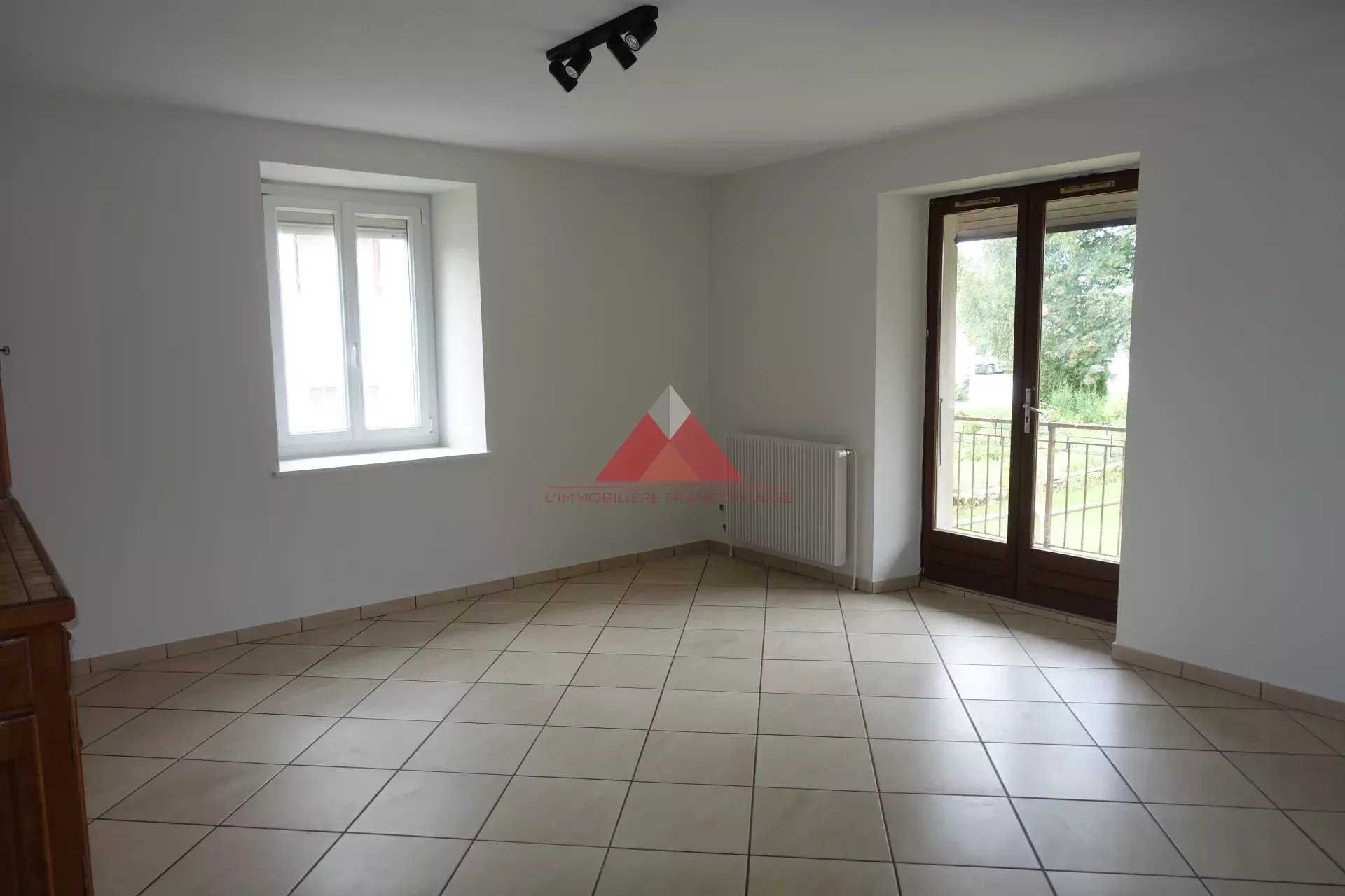 Eigentumswohnung im Saint-Laurent-du-Jura, Burgund-Franche-Comté 12066322