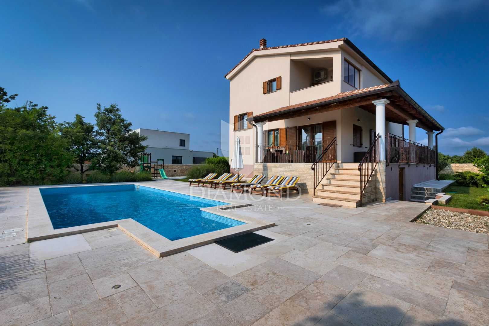 Hus i Svetvinčenat, Istria County 12066823