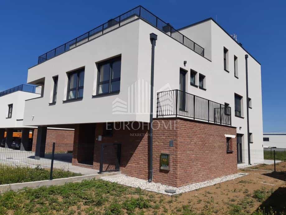 公寓 在 Velika Mlaka, Zagreb County 12066964