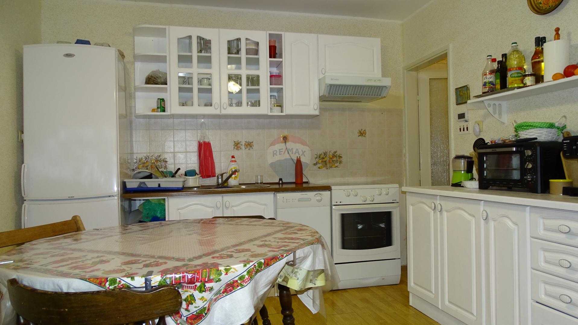 Dom w Pasjak, Primorsko-goranska županija 12067055