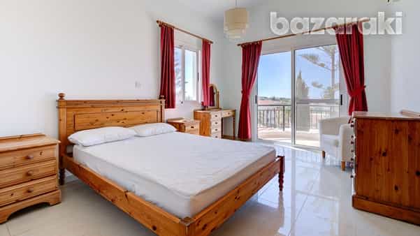 House in Pampoula, Lemesos 12069341