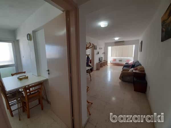Condominium in Kato Polemidia, Lemesos 12069670