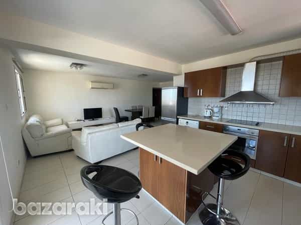 公寓 在 Agios Athanasios, Limassol 12069678