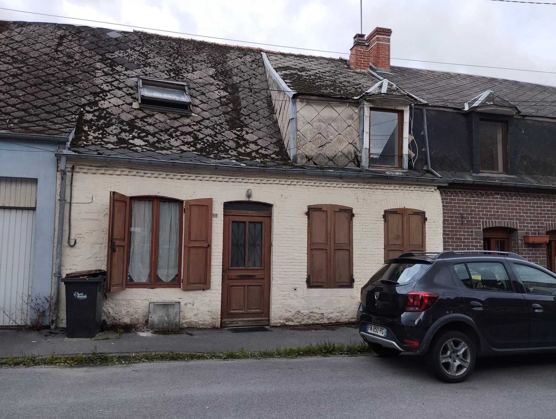 Plusieurs maisons dans Fourmies, Hauts-de-France 12069765