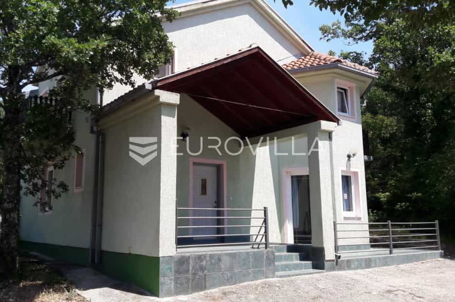 House in Crikvenica, Primorsko-Goranska Zupanija 12070094