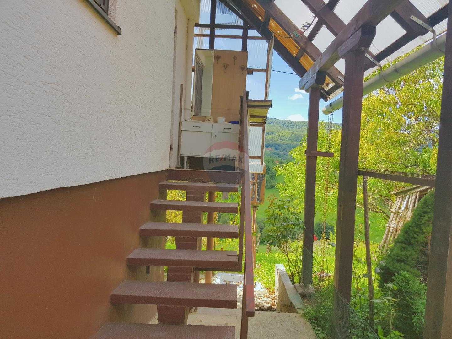 मकान में Gornja Stubica, क्रैपिंस्को-ज़ागोर्स्का ज़ुपानिजा 12070716