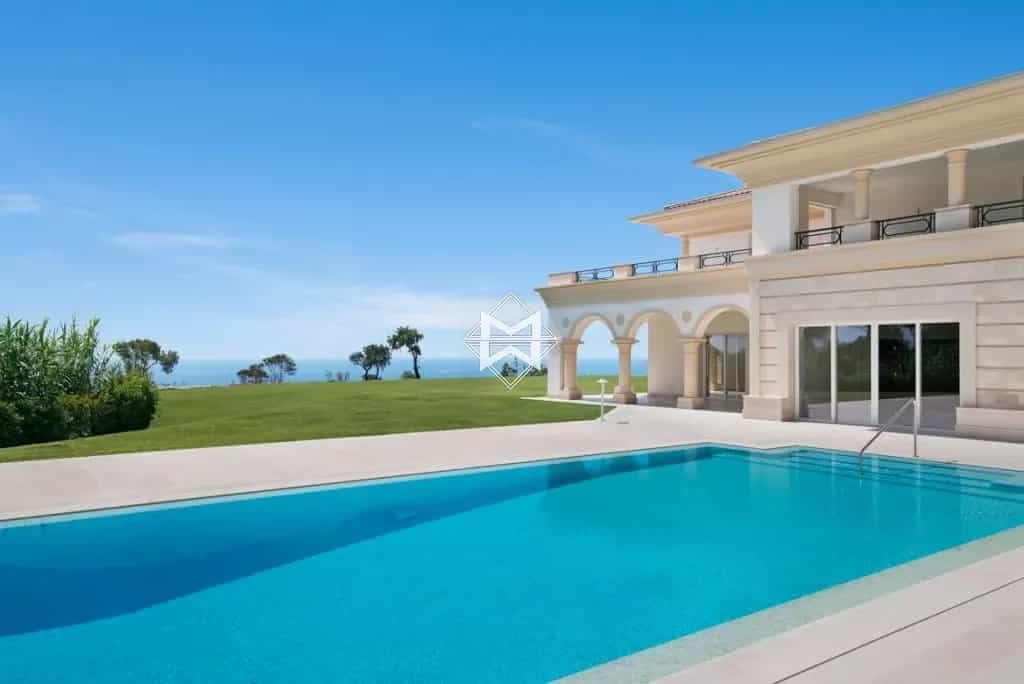 Huis in Cannes, Alpes-Maritimes 12073969