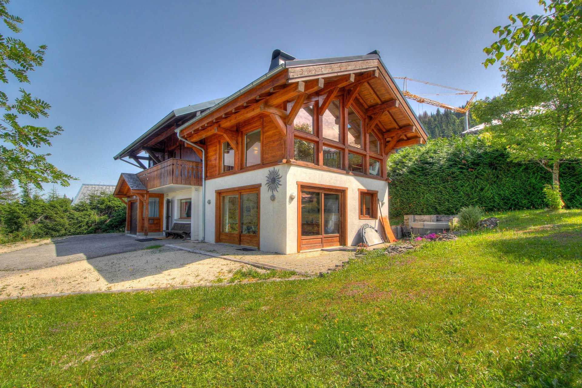casa en Les Gets, Auvernia-Ródano-Alpes 12074005
